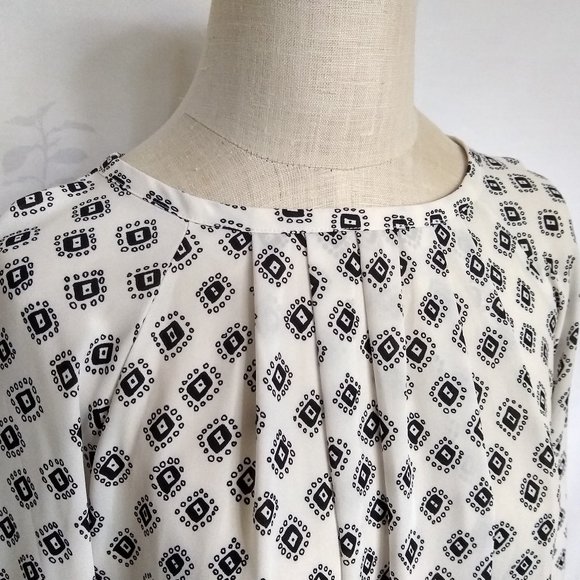 LOFT black white print mixed media boho blouse top XXS - Picture 2 of 15